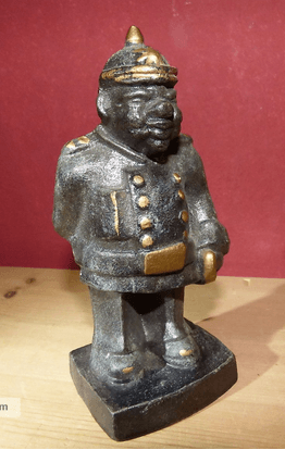 Alte Figur